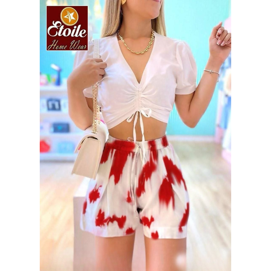 بجامة شورت وبلوزة قصيرة – تصميم صيفي أنيق بخامة ناعمة ومريحة