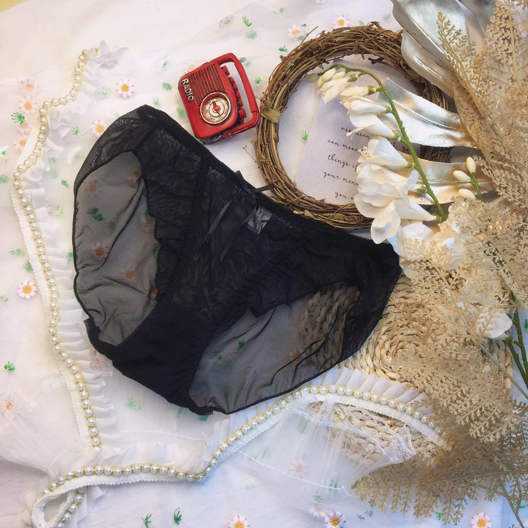 أندر وير تل نسائي – تصميم شفاف أنثوي بلمسة ناعمة وجذابة